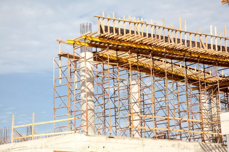 מאי אדן הנדסה תבניות בעמ - רגלי אקרו | בטון