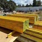 קורות עץ צהובות לבניין | | מאי אדן הנדסת תבניות בע"מ