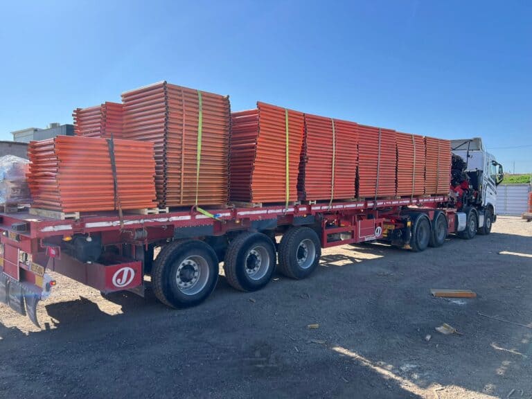 תבניות בניין מחברה לציוד בניין מאי אדן הנדסה תבניות בע"מ.